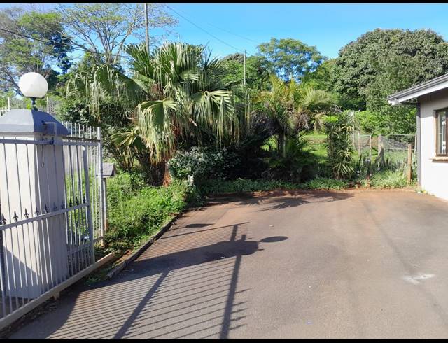 3 bed property to rent in ZAMOKUHLE